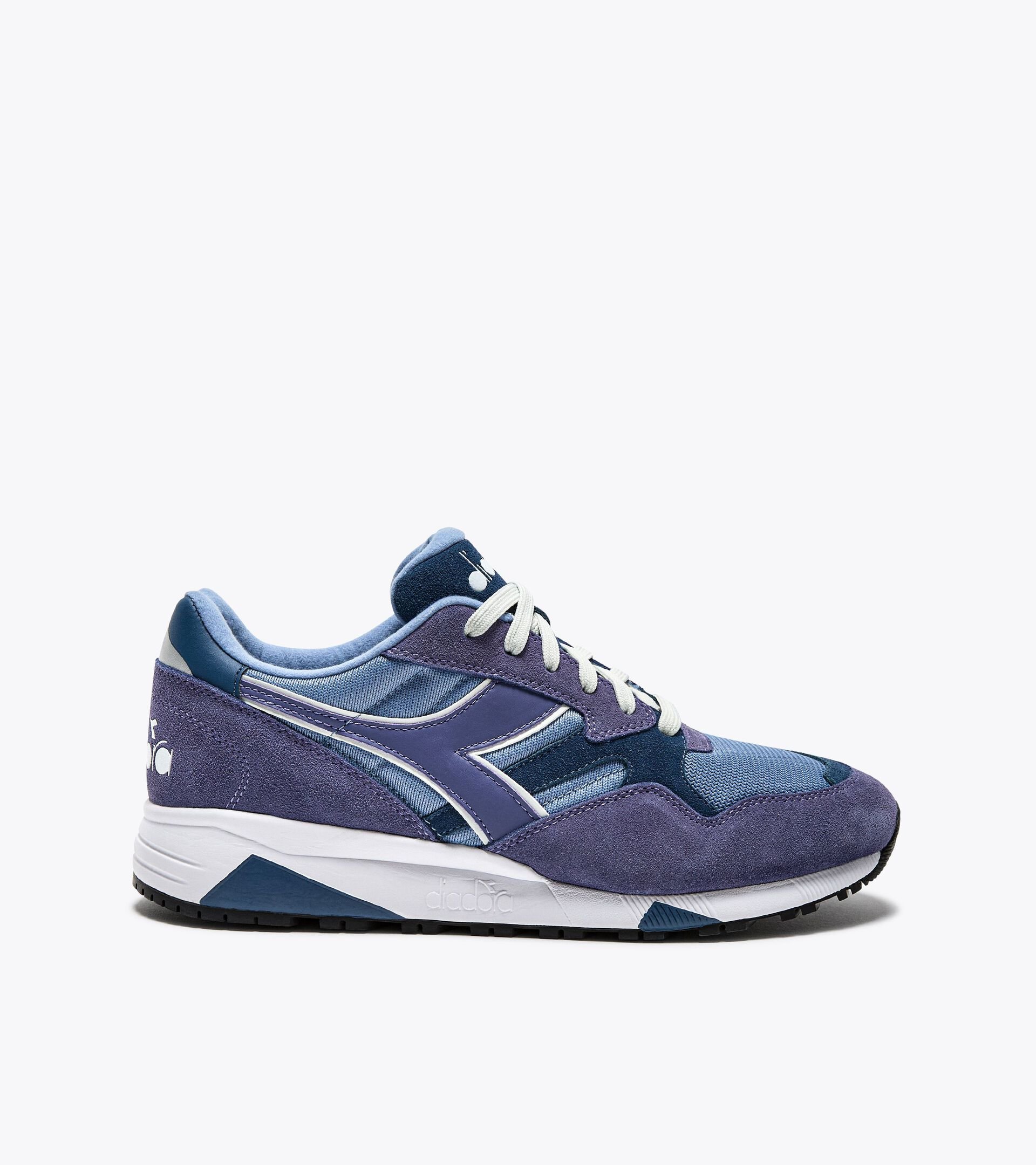 Sporty sneakers - Gender neutral N902 DARK DENIM /FADED DENIM - Diadora