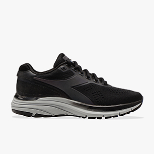 sports shoes for womens online