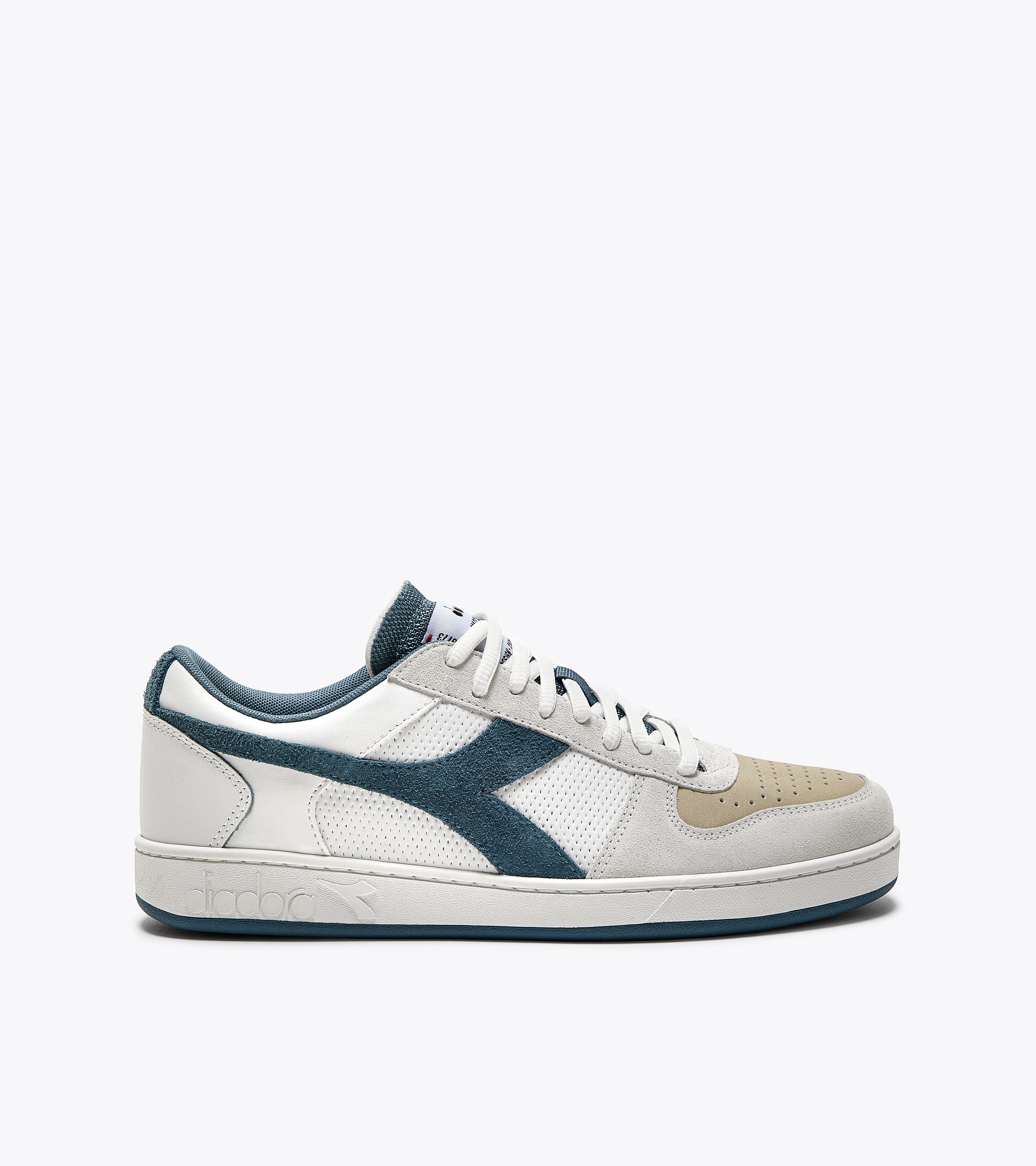 MAGIC BASKET LOW NEAT Sporty sneakers - Gender neutral - Diadora Online ...