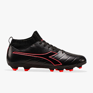 diadora soccer shoes